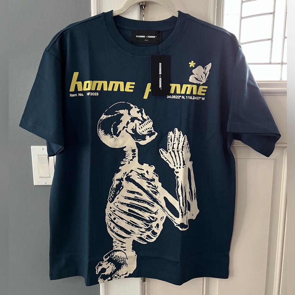 NWT: HommeFemme T-Shirt